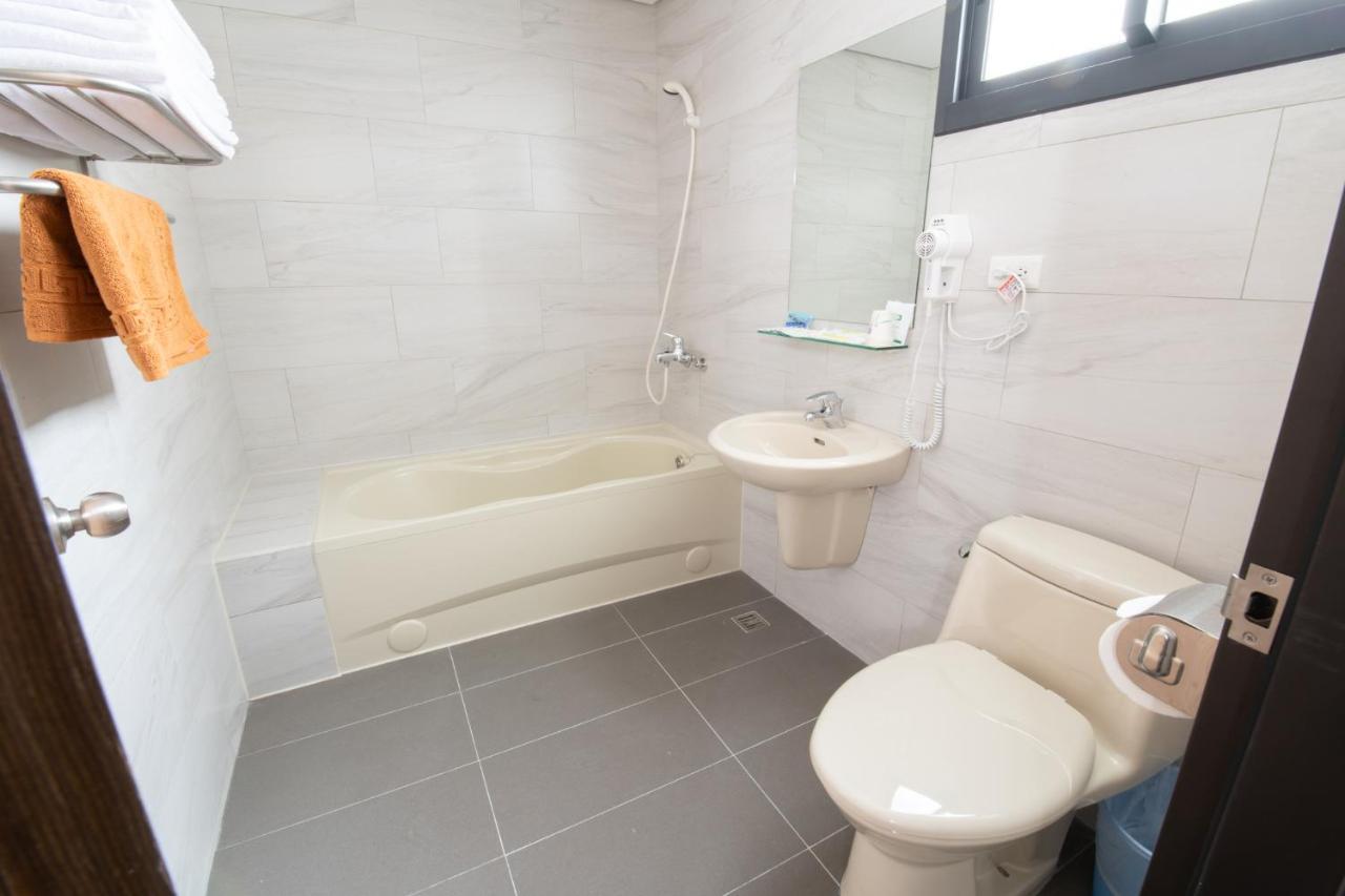 Liann Hotel Taichung Luaran gambar