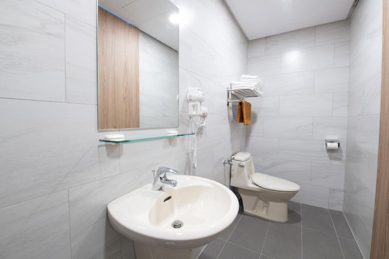 Liann Hotel Taichung Luaran gambar